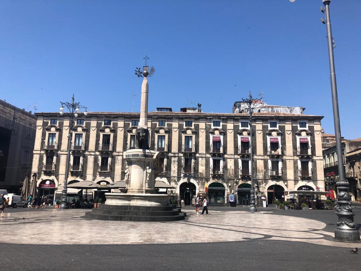 La Finestra Sul Duomo Leilighet Catania Eksteriør bilde